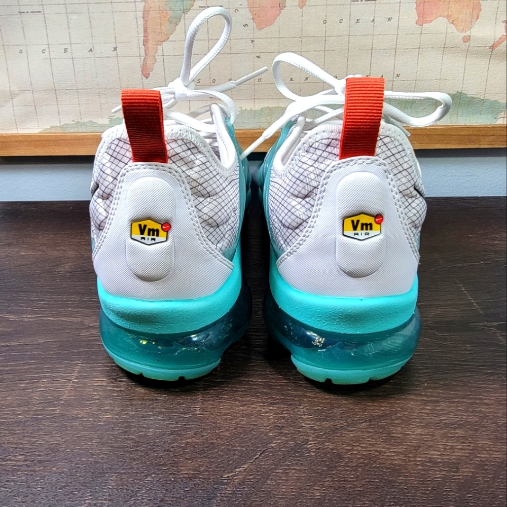 Nike Air VaporMax Plus Aurora Cosmic Clay Men's Size 8.5 - Picture 5 of 8